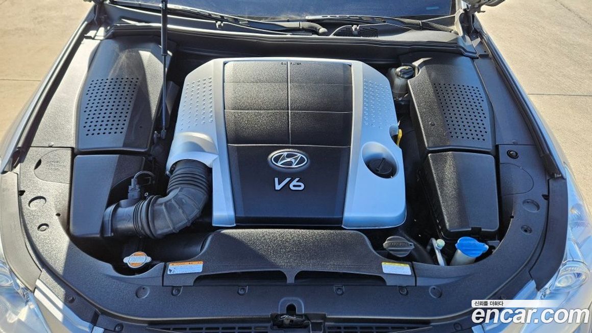 Hyundai Genesis 2008