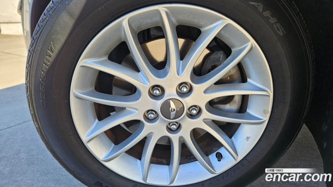 Hyundai Genesis 2008