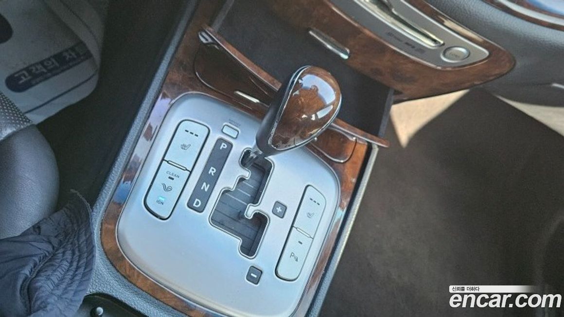 Hyundai Genesis 2008