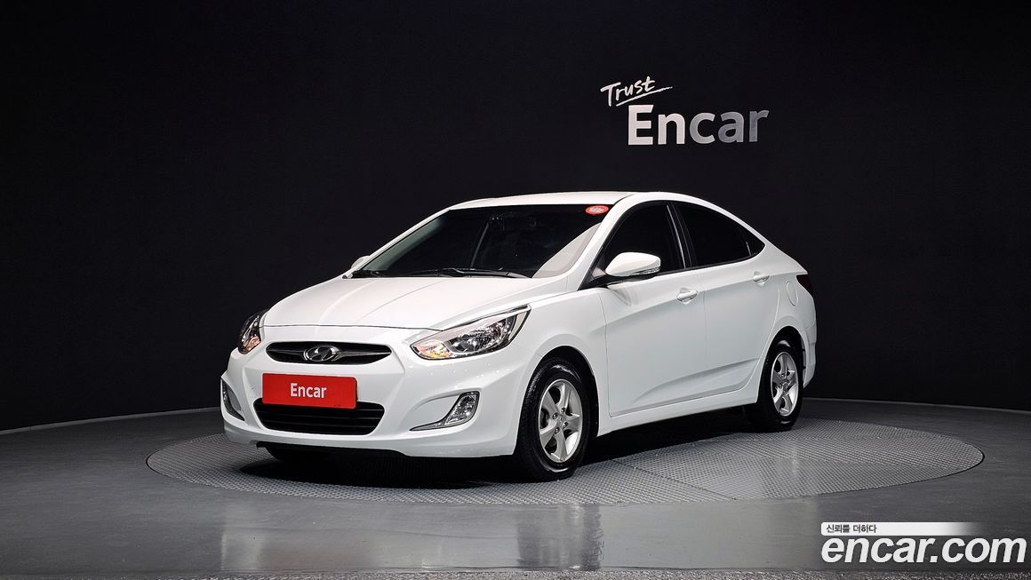 Hyundai Accent 2012