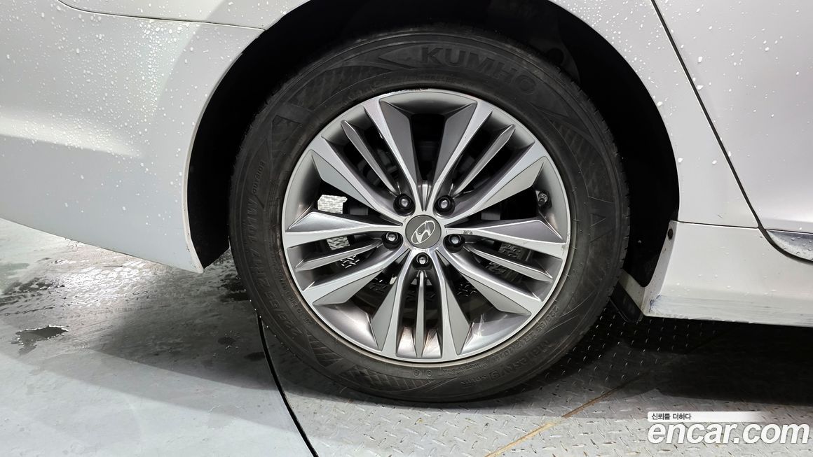 Hyundai Grandeur 2015