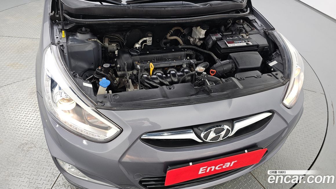 Hyundai Accent 2014