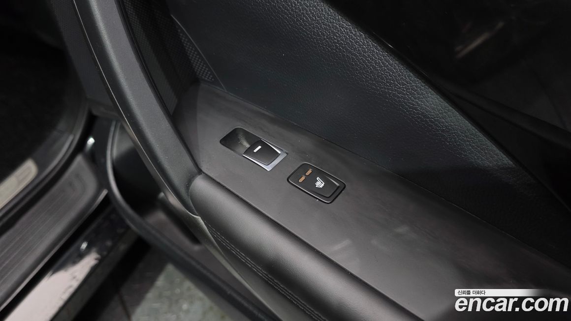 Hyundai Grandeur 2016