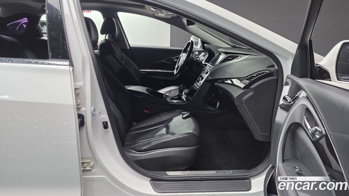 Hyundai Grandeur 2015