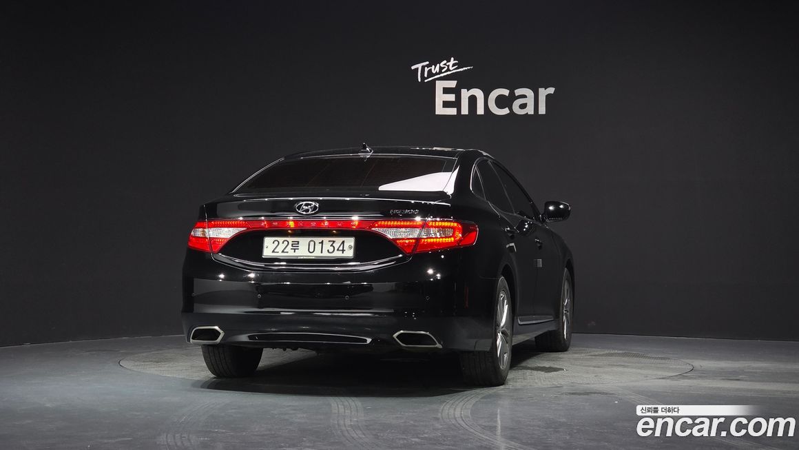 Hyundai Grandeur 2016