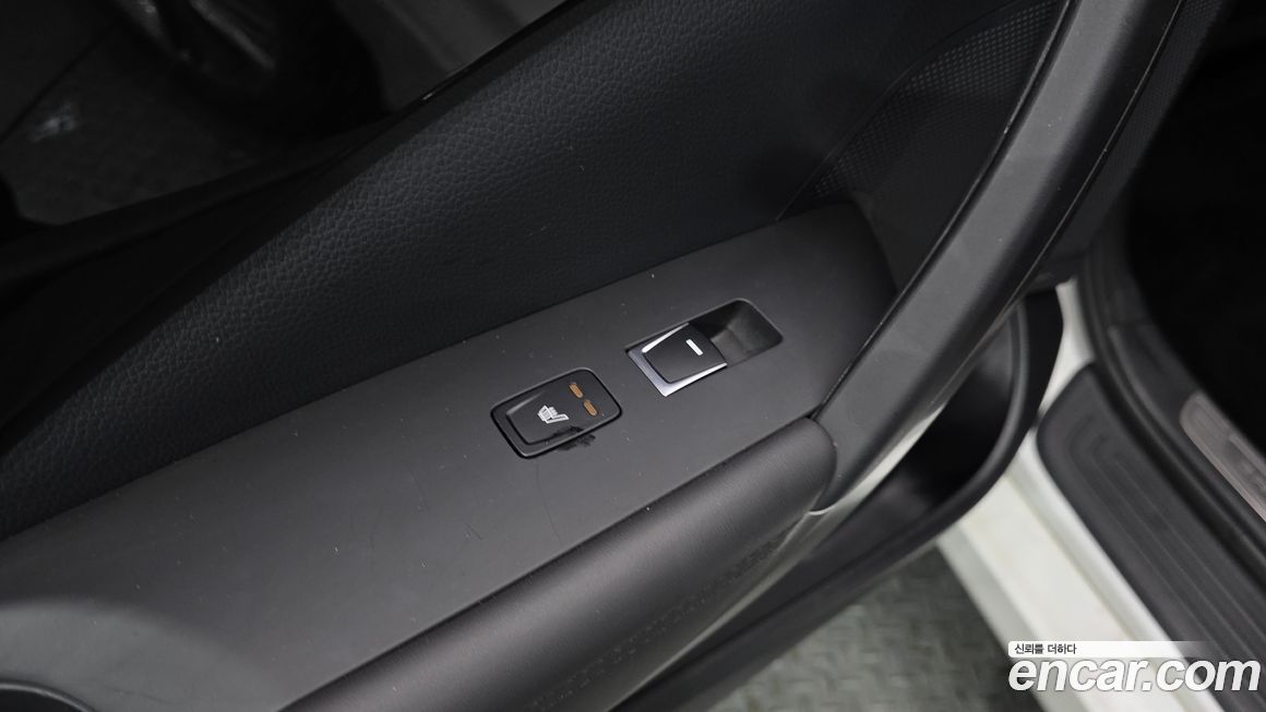 Hyundai Grandeur 2015