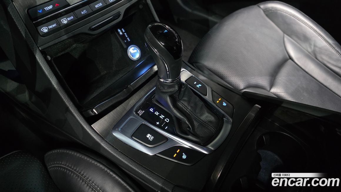 Hyundai Grandeur 2015