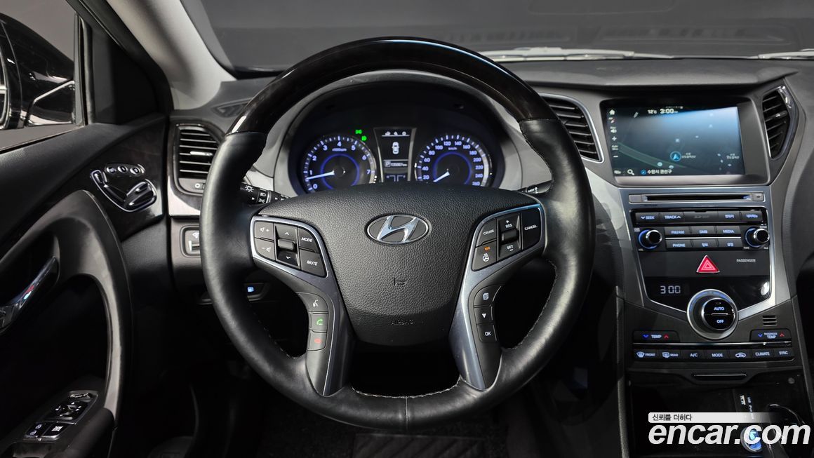 Hyundai Grandeur 2016