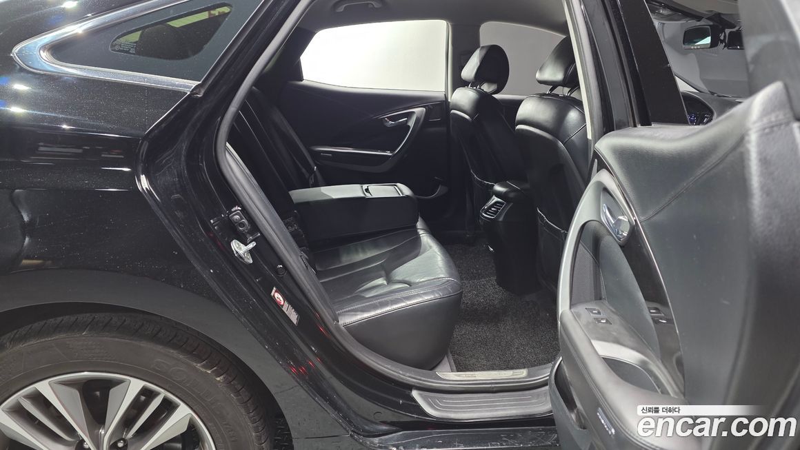 Hyundai Grandeur 2016