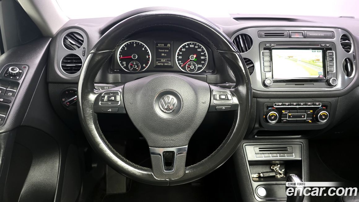 Volkswagen Tiguan 2015