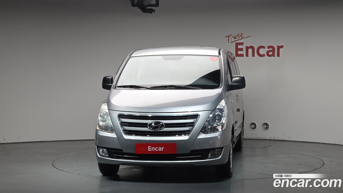 Hyundai Starex 2016