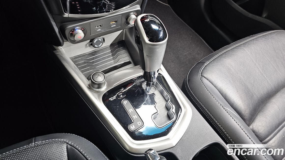 KG_Mobility_Ssangyong TIBOLI 2015