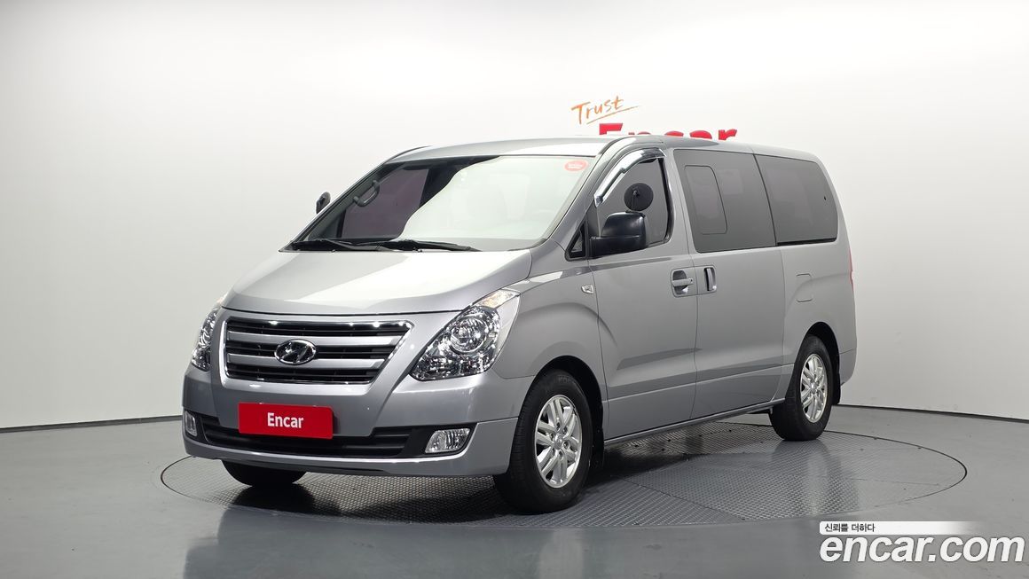 Hyundai Starex 2018