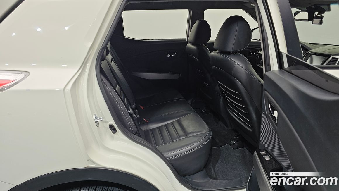 KG_Mobility_Ssangyong TIBOLI 2015