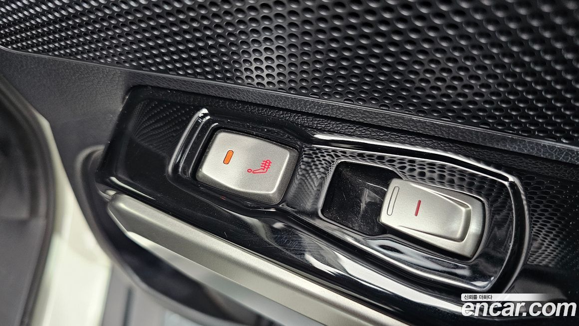 KG_Mobility_Ssangyong TIBOLI 2015