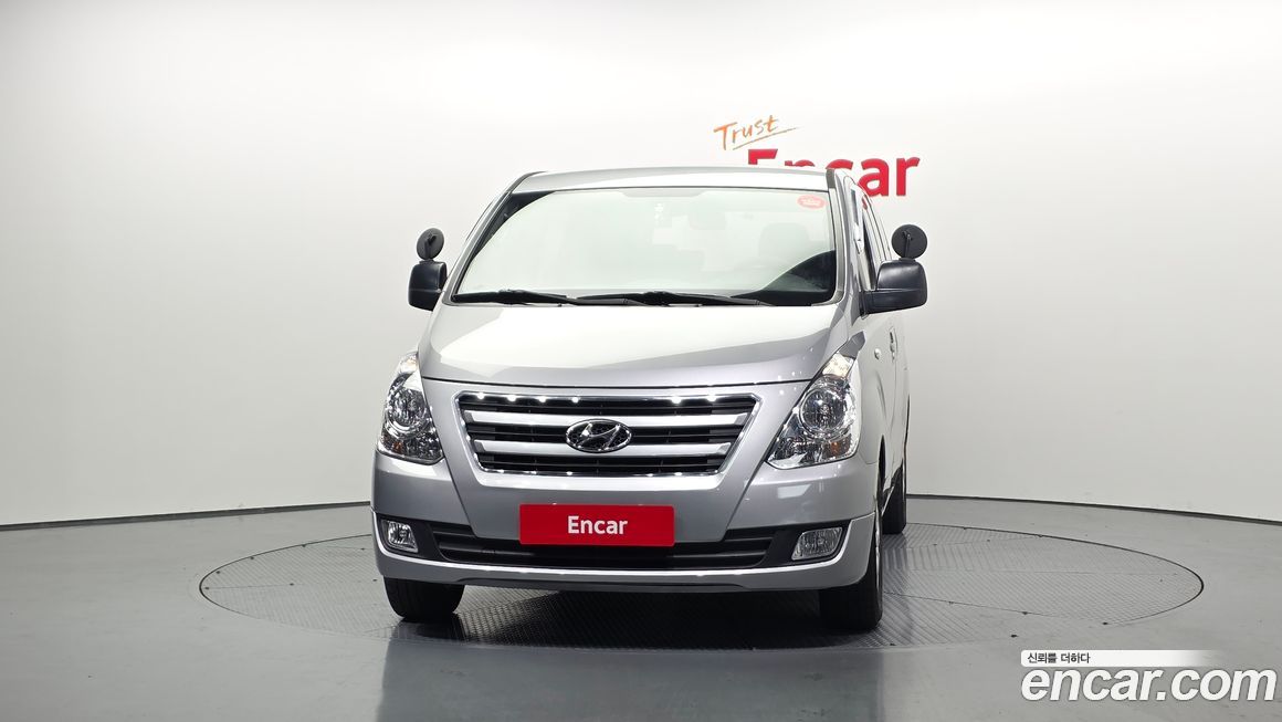 Hyundai Starex 2018