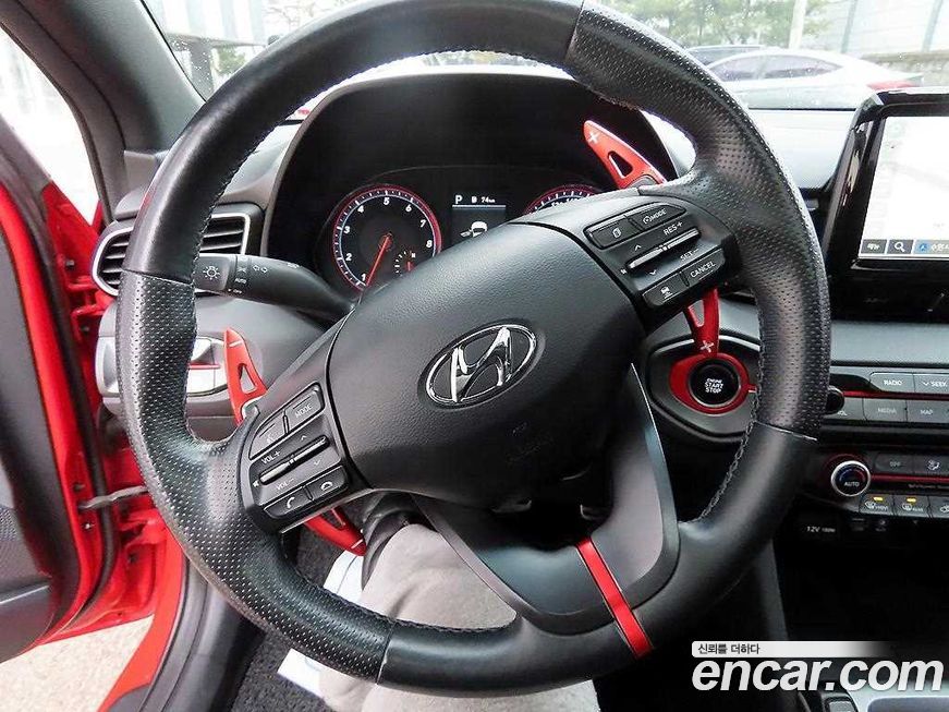 Hyundai Veloster 2019