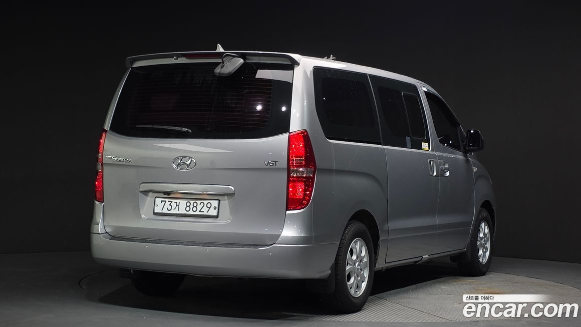 Hyundai Starex 2016