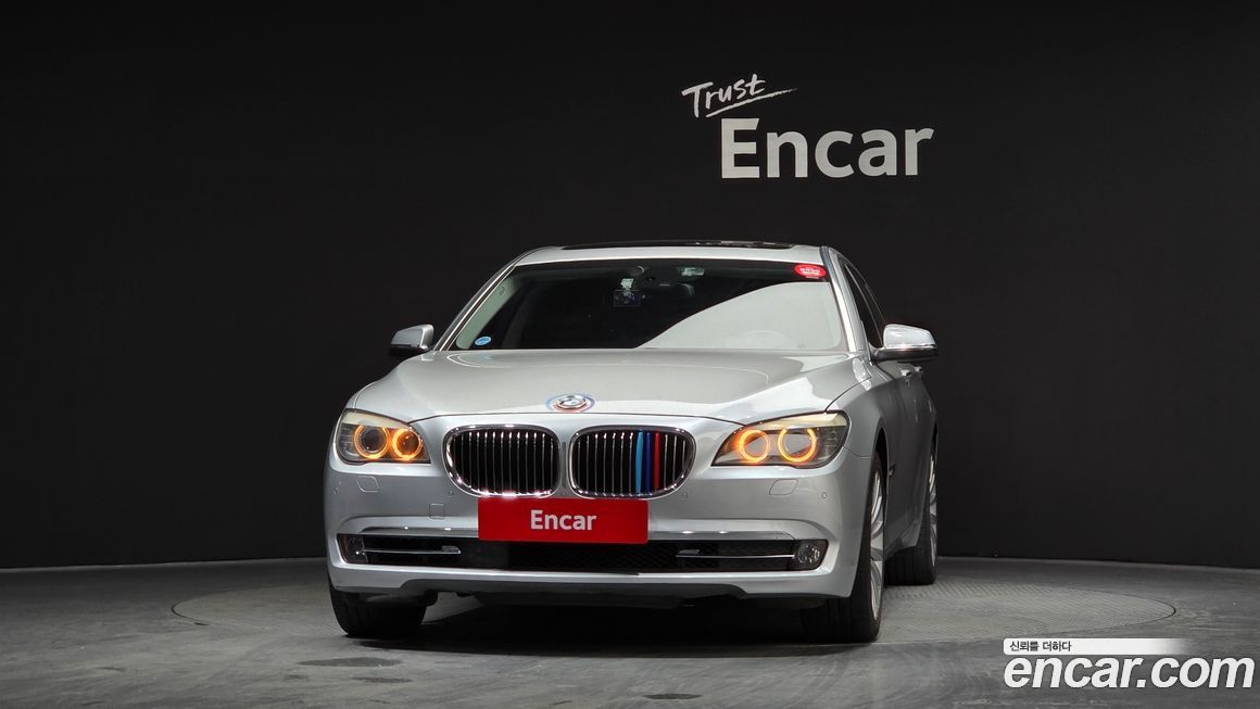 BMW 7-Series 2012