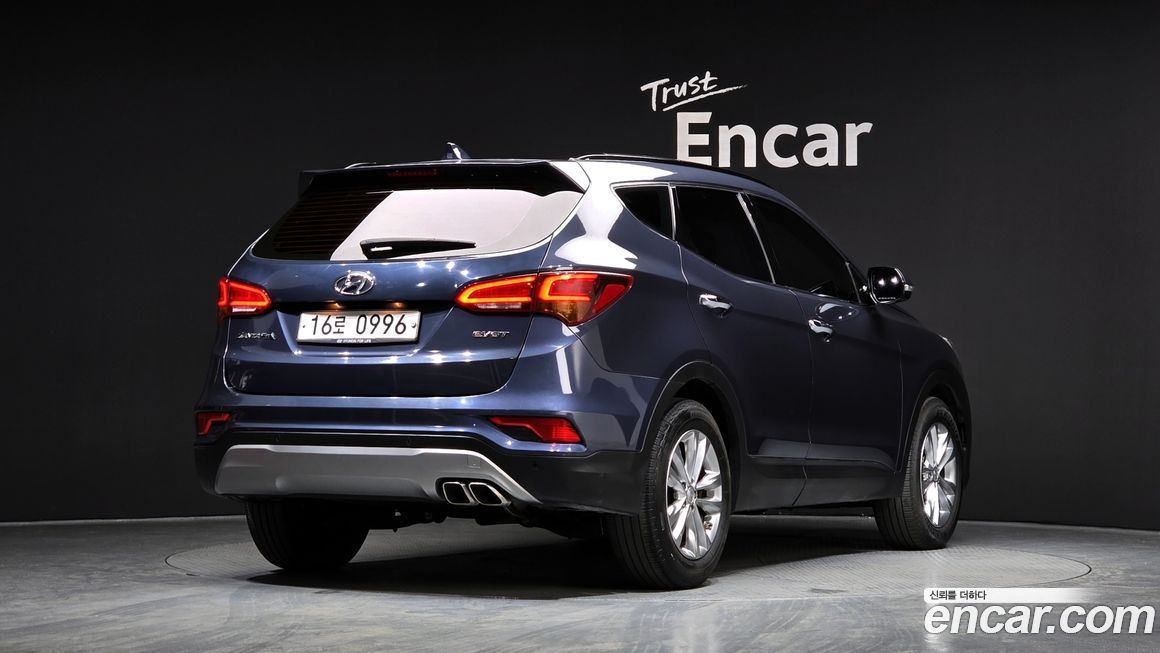 Hyundai Santafe 2016