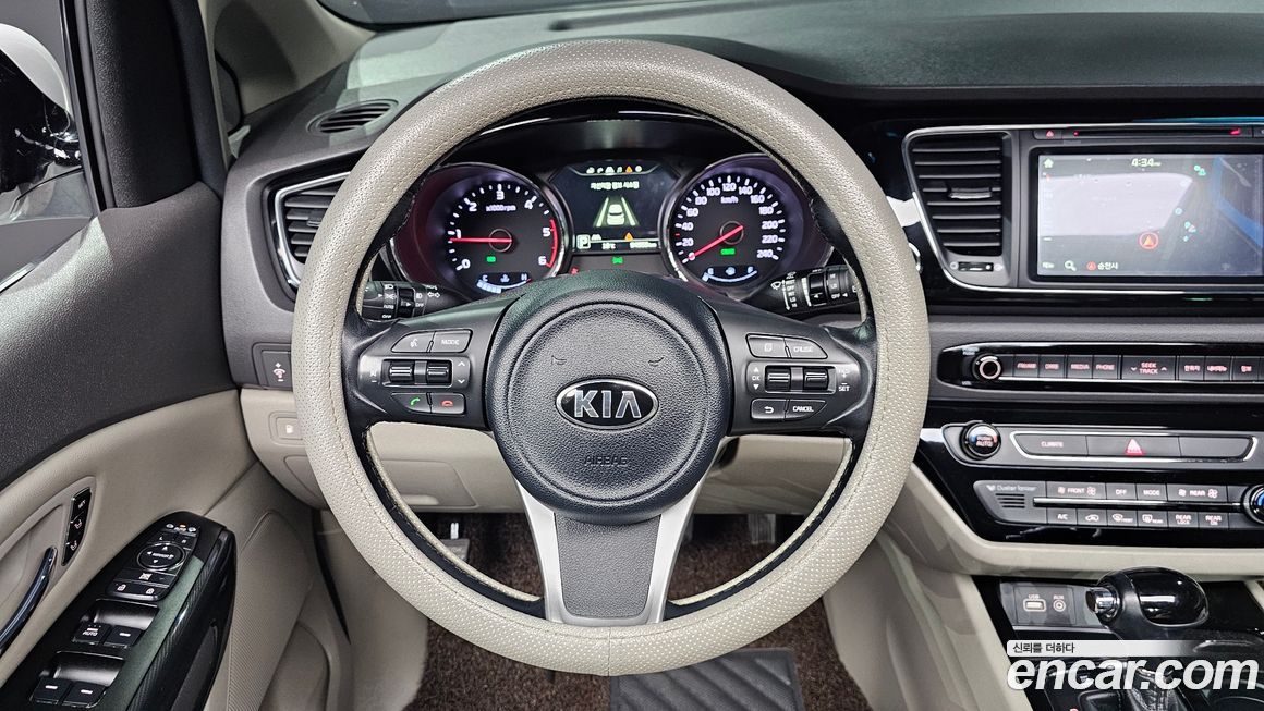 Kia Canival 2016