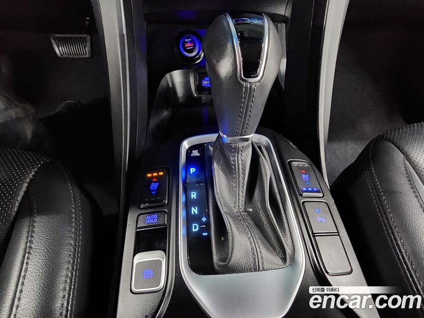 Hyundai Santafe 2016