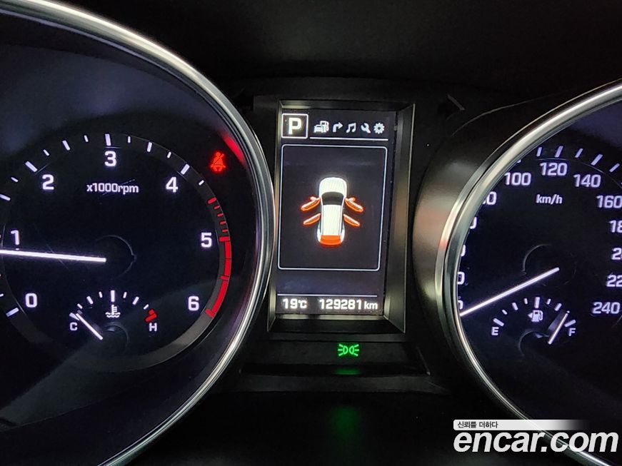 Hyundai Santafe 2016