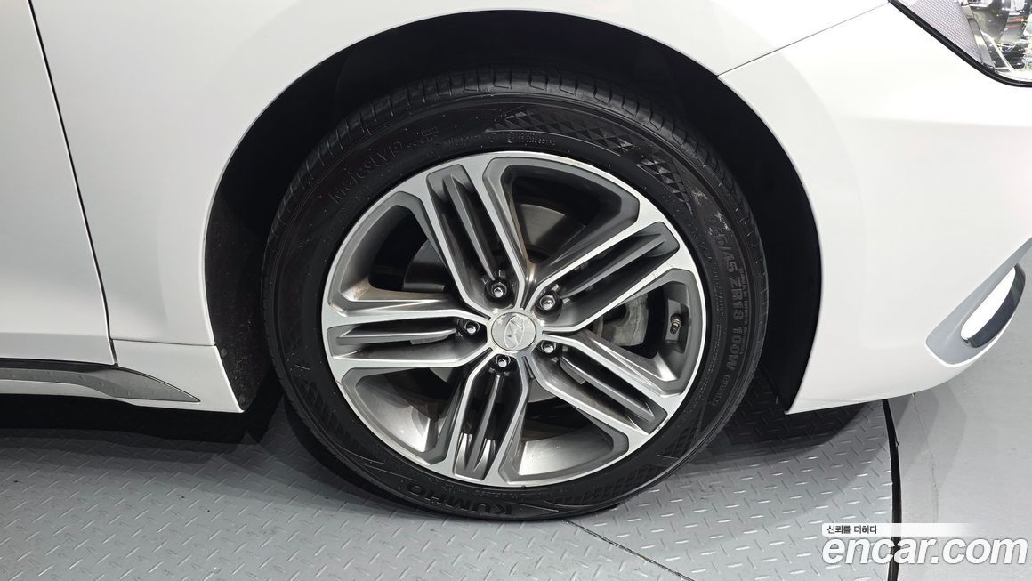 Hyundai Grandeur 2018