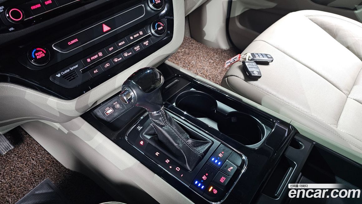 Kia Canival 2016