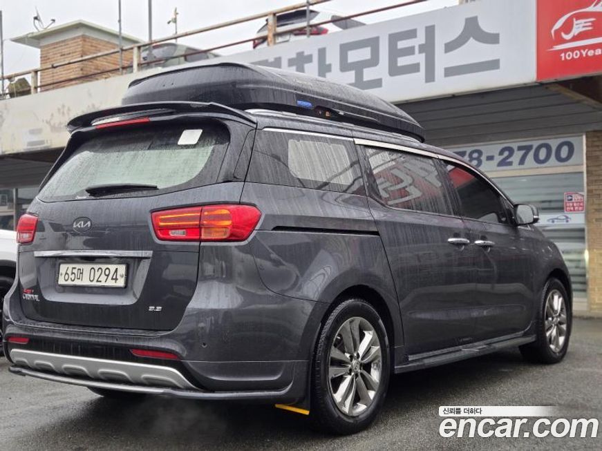 Kia Canival 2017