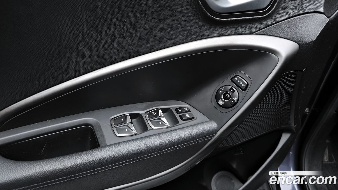 Hyundai Santafe 2016