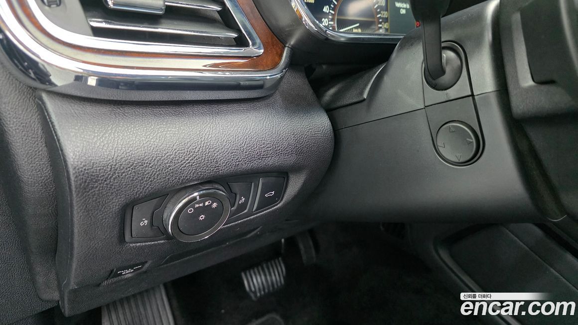 Lincoln Continental 2017