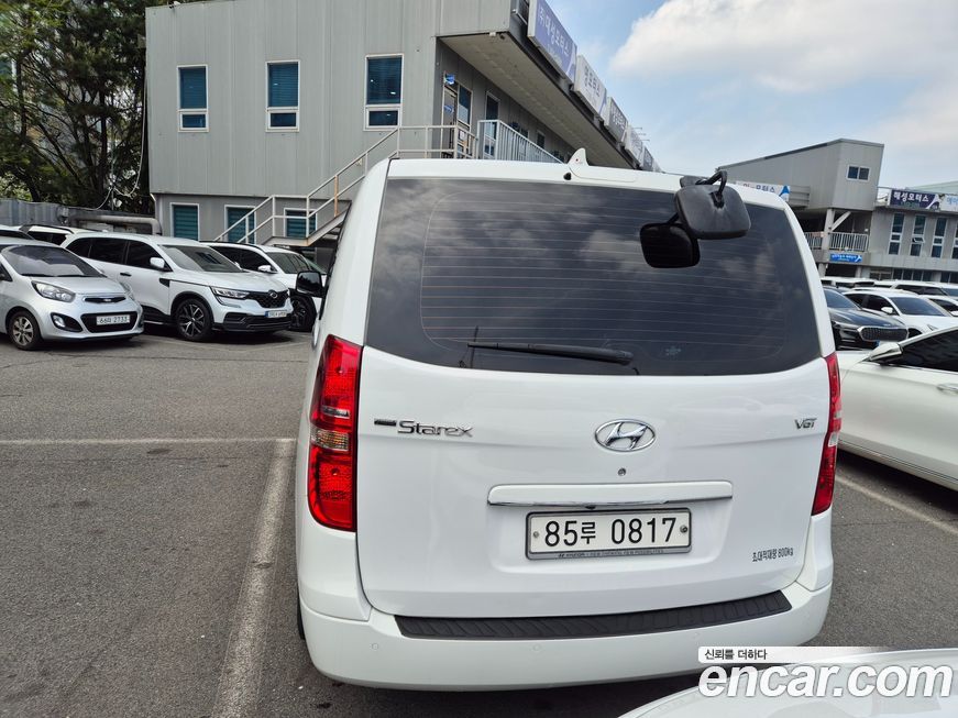 Hyundai Starex 2019