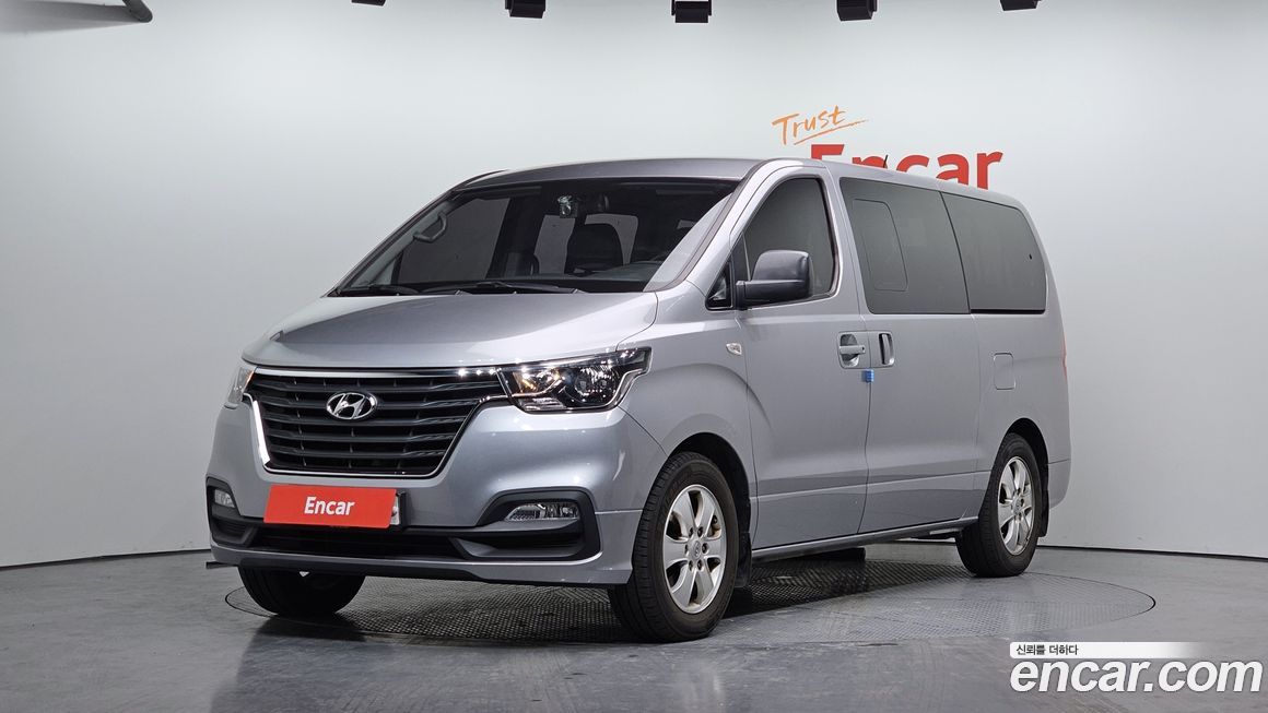 Hyundai Starex 2019