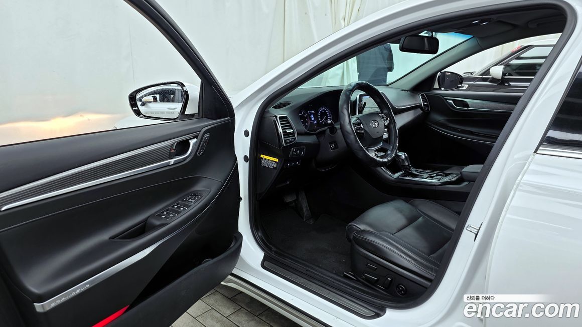 Hyundai Grandeur 2017