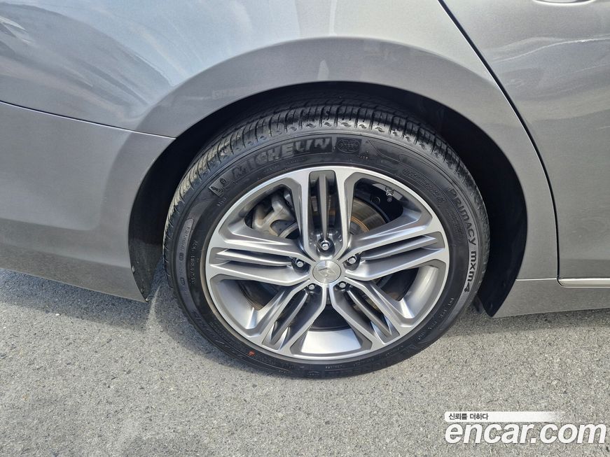 Hyundai Grandeur 2018