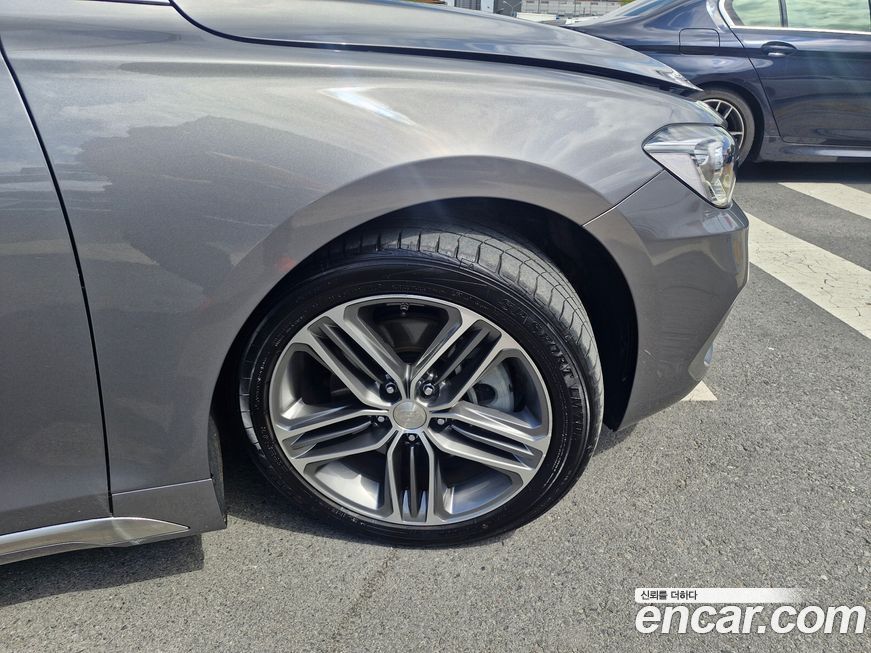 Hyundai Grandeur 2018