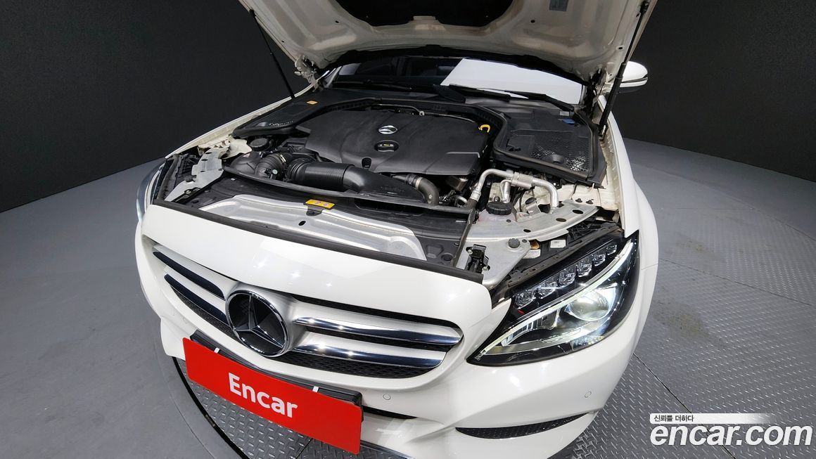 Mercedes-Benz C-Class 2016