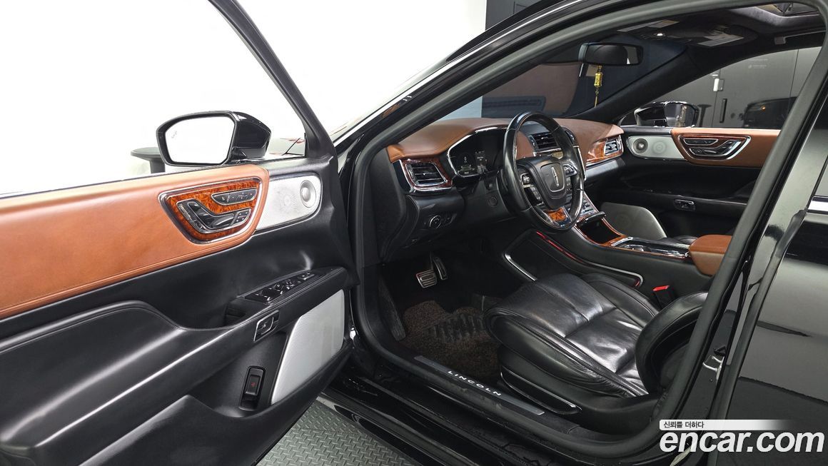 Lincoln Continental 2017