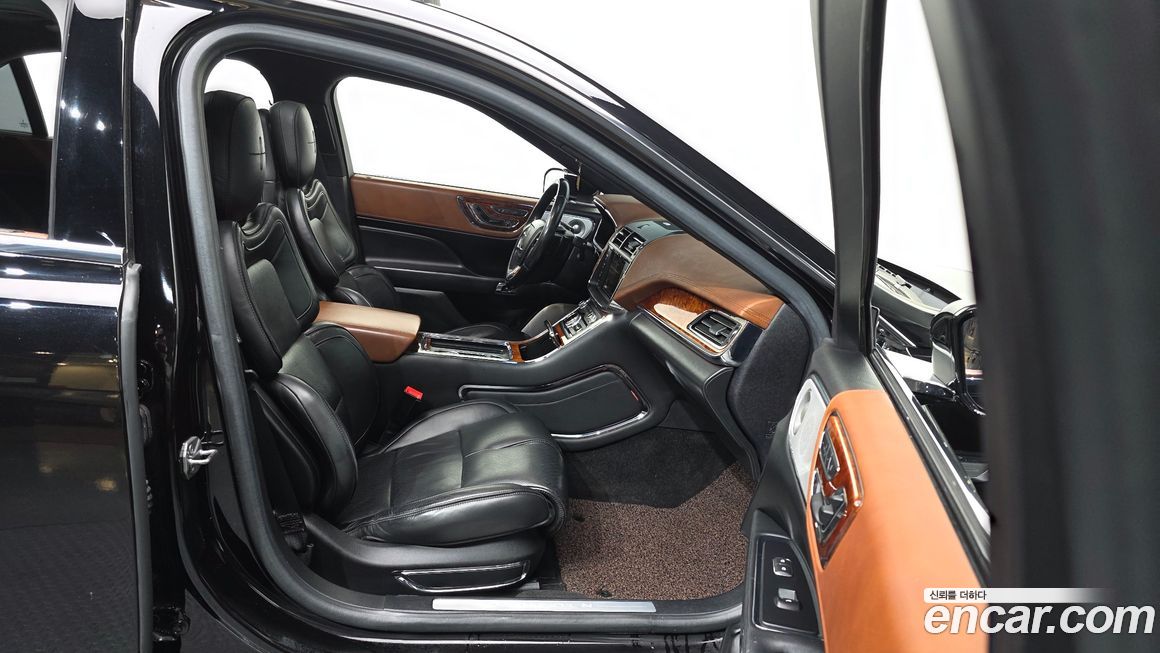 Lincoln Continental 2017