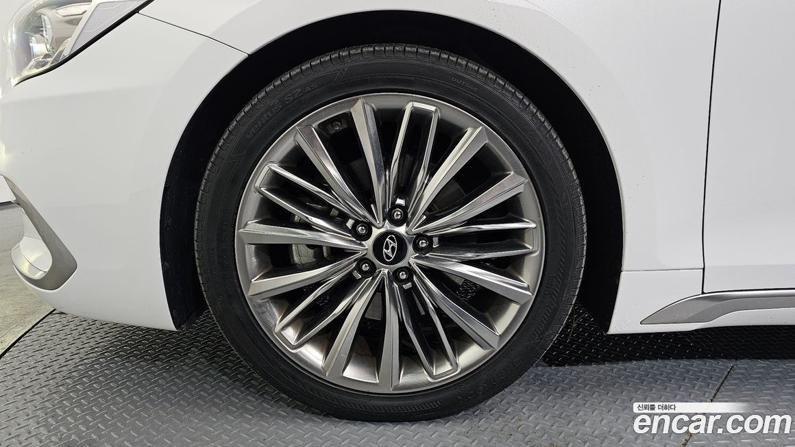 Hyundai Grandeur 2019