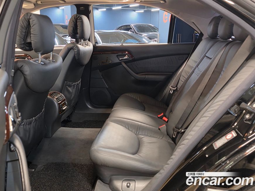 Mercedes-Benz S-Class 2001