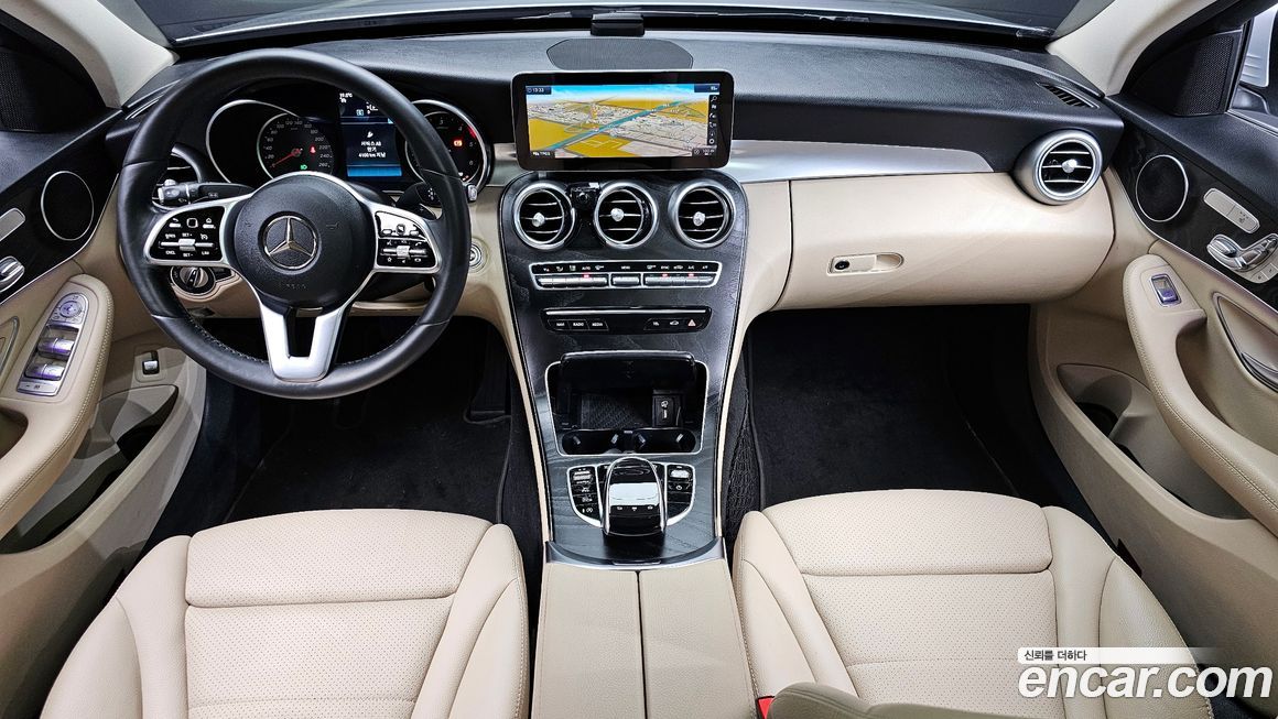 Mercedes-Benz C-Class 2019