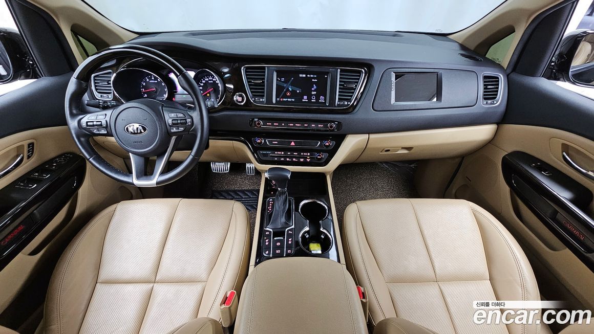 Kia Canival 2019