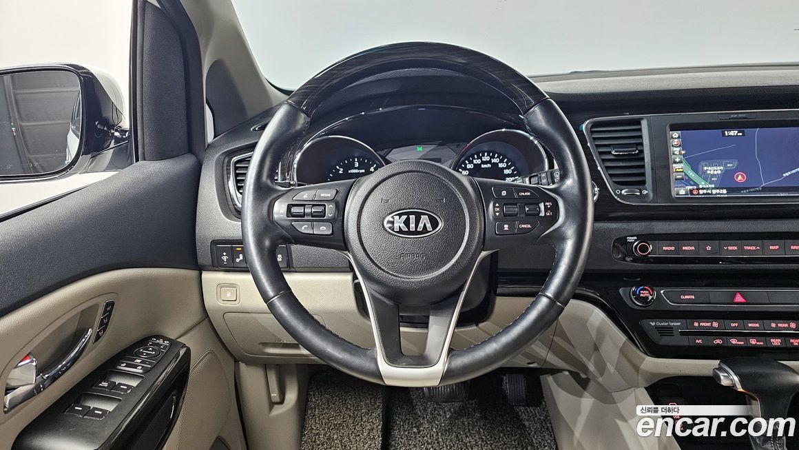 Kia Canival 2019
