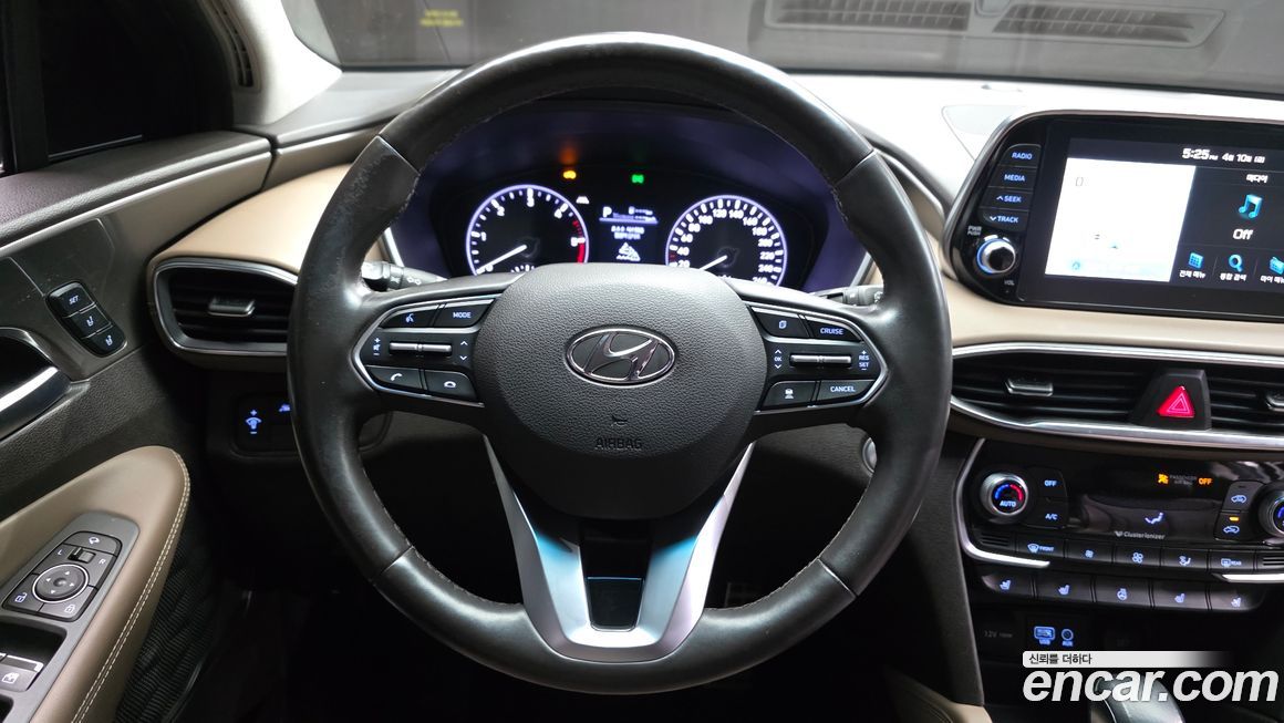 Hyundai Santafe 2020