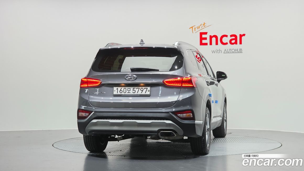 Hyundai Santafe 2020