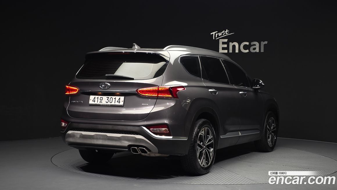 Hyundai Santafe 2020