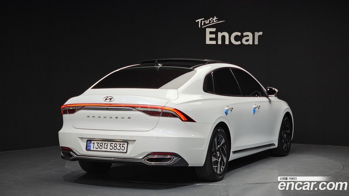 Hyundai Grandeur 2020