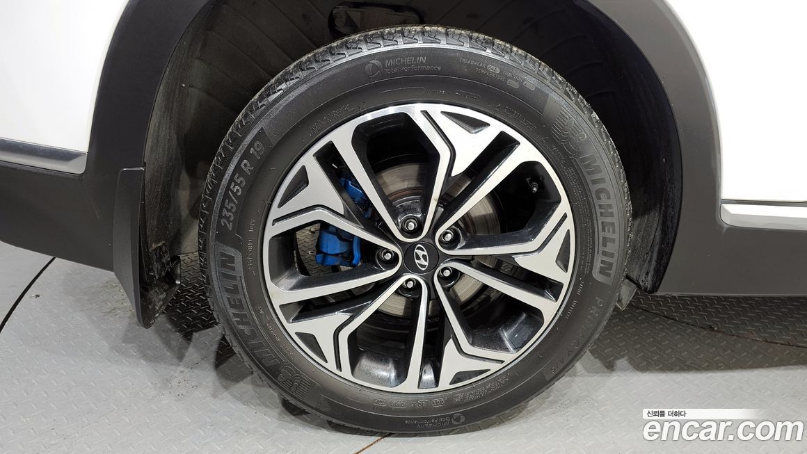 Hyundai Santafe 2020